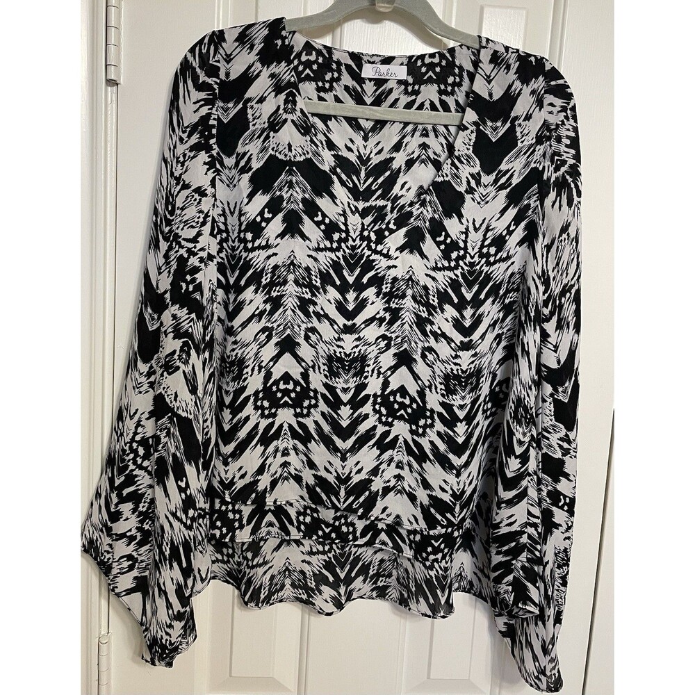 PARKER Women’s Black & Gray V-neck Long Bell Sleeve Silky Tiered Blouse Large